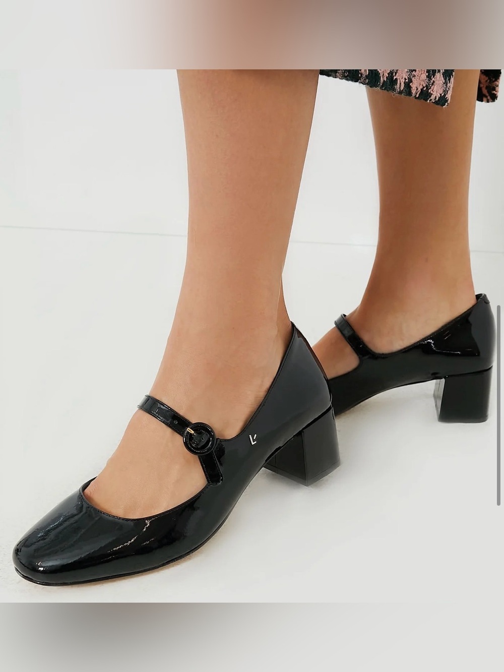 Larroude Maryjane pumps